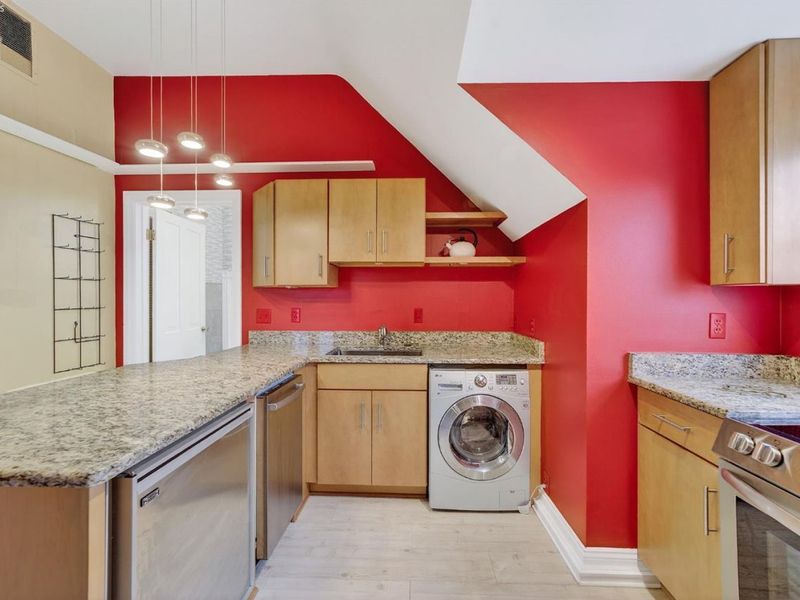 212 West Front St, Findlay, OH 45840 Photo 54