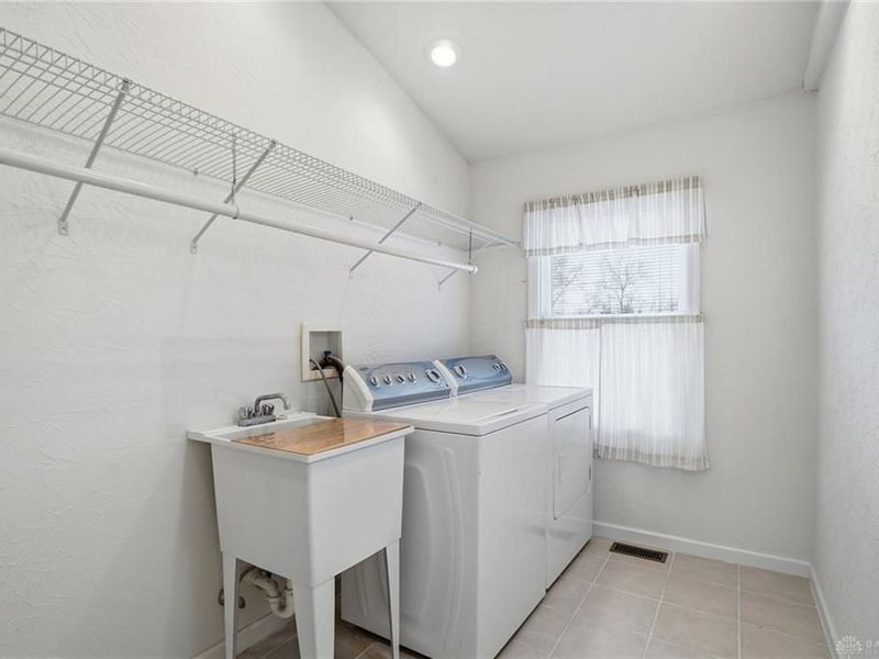 4634 Wallace Road, Oxford, OH 45056 Photo 36