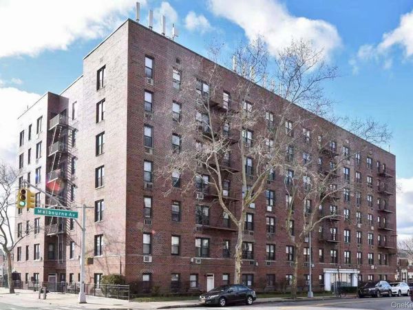 15272 Melbourne Avenue , Unit 2G, Flushing, NY 11367