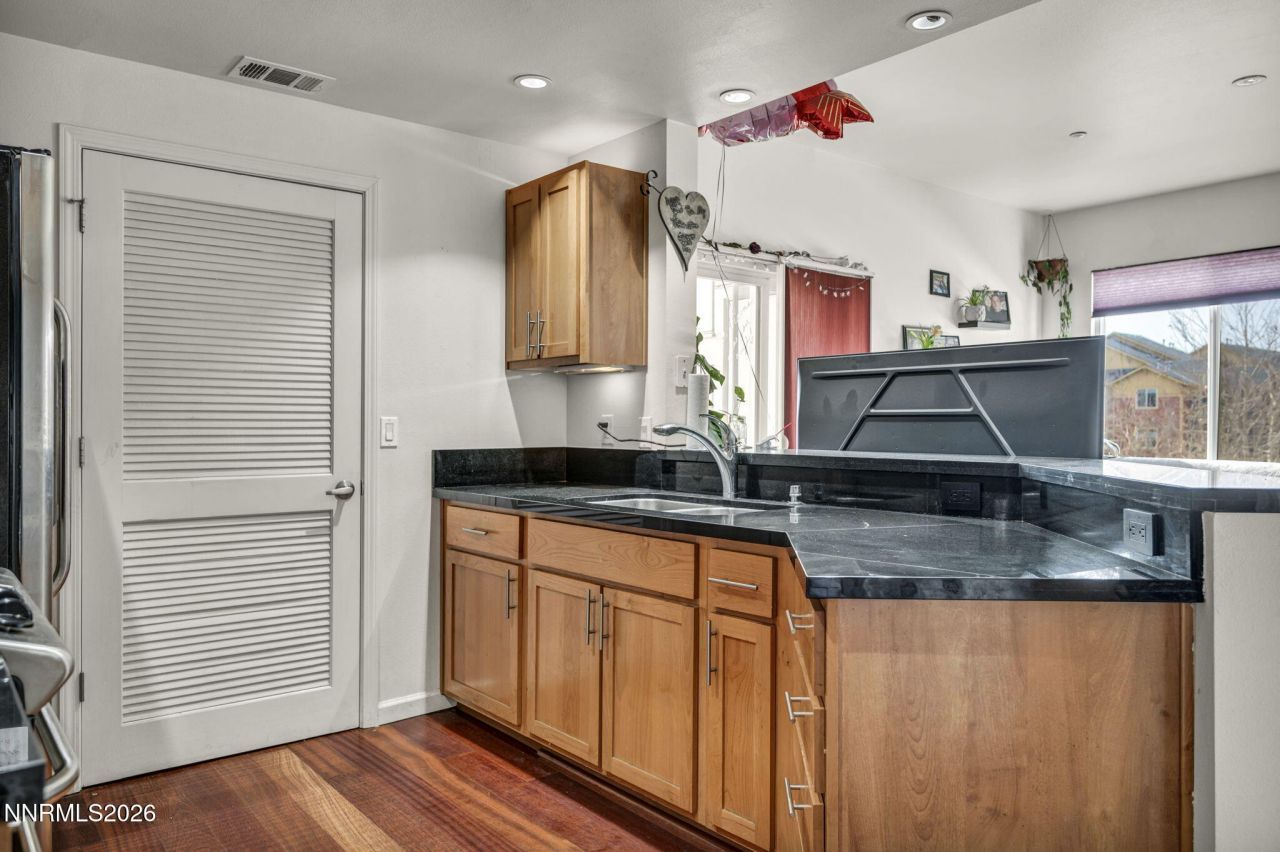 1450 Idlewild Drive, Unit 1133, Reno, NV 89509 Photo