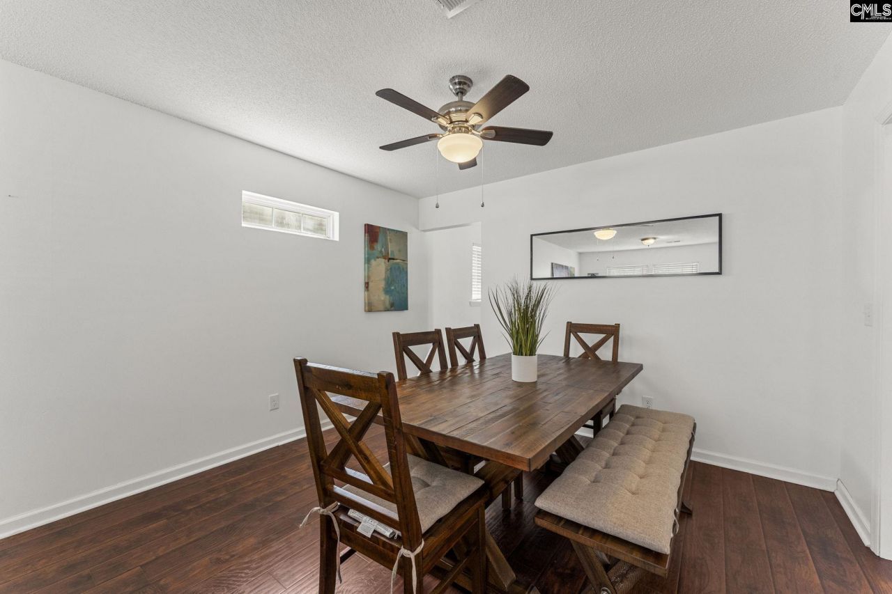 2117 Wilkinson Drive  Photo 6