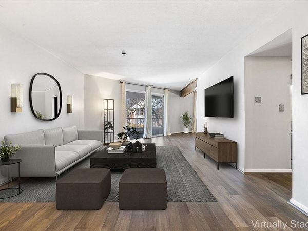 6 Jessica Dr, Unit E, Stoughton, MA 02072