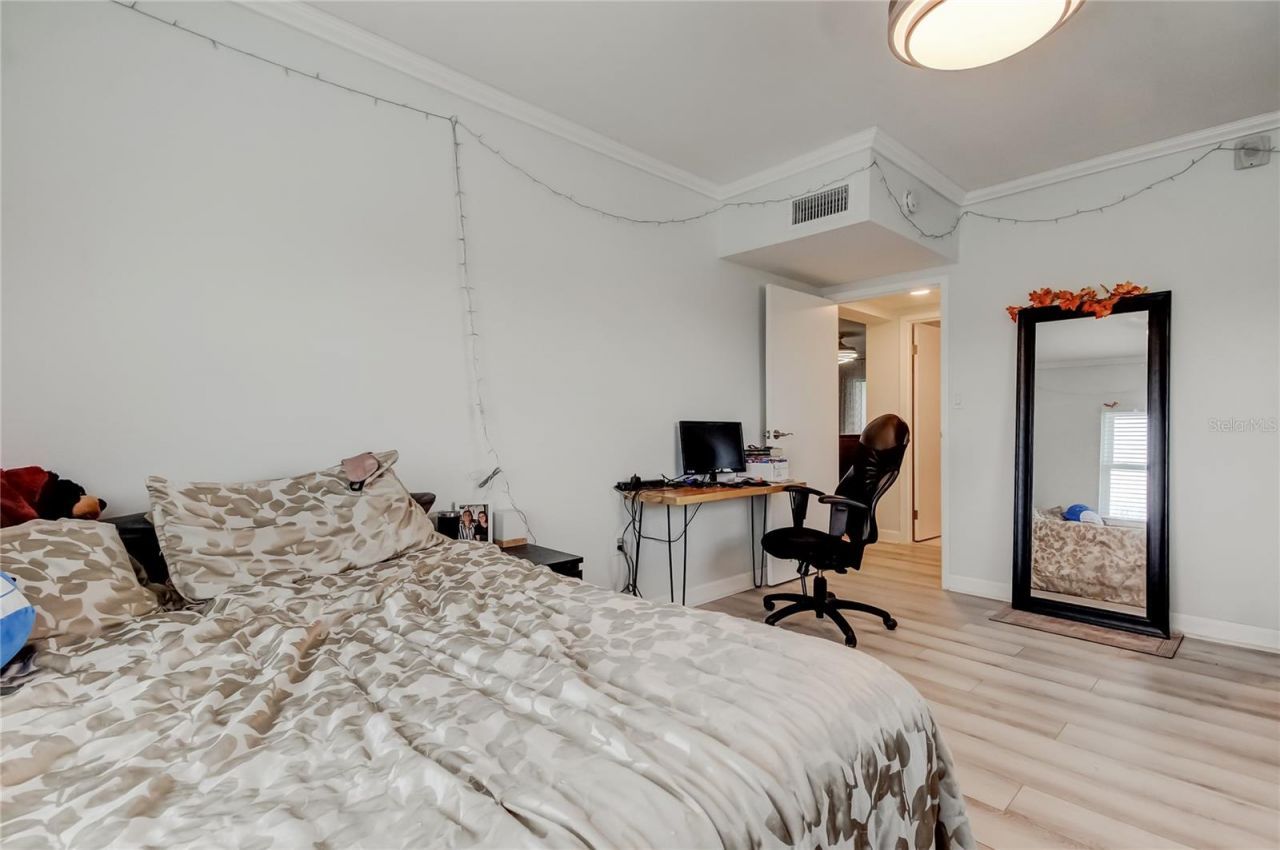 7321 Central Avenue , Unit 301, Saint Petersburg, FL 33710 Photo