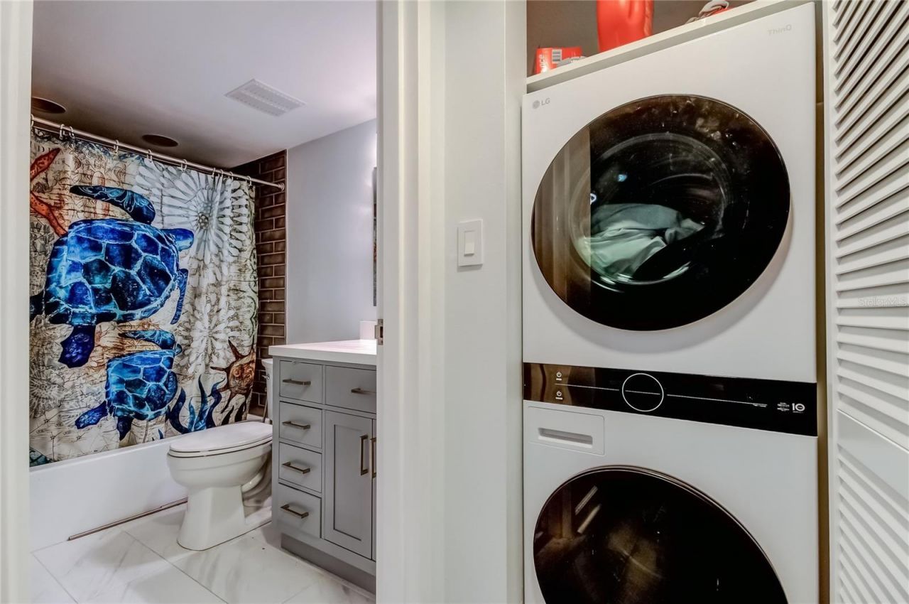 7321 Central Avenue , Unit 301, Saint Petersburg, FL 33710 Photo