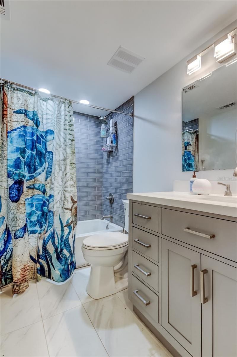 7321 Central Avenue , Unit 301, Saint Petersburg, FL 33710 Photo