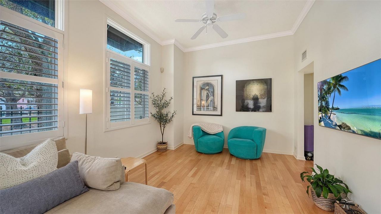 200 Cocoanut Avenue, Unit 4, Sarasota, FL 34236 Photo