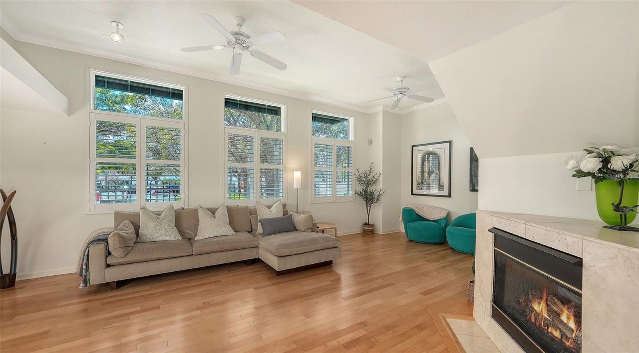 200 Cocoanut Avenue, Unit 4, Sarasota, FL 34236 Photo