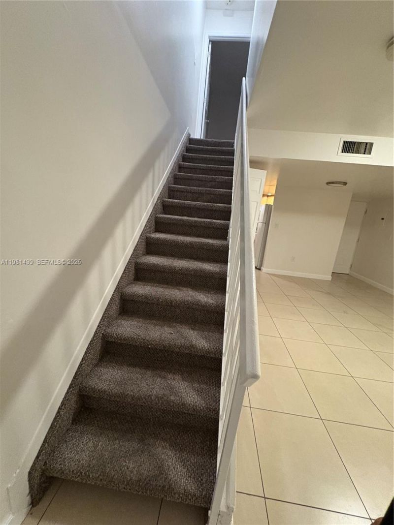 5 Olive Dr , Unit 24, Hialeah, FL 33010 Photo