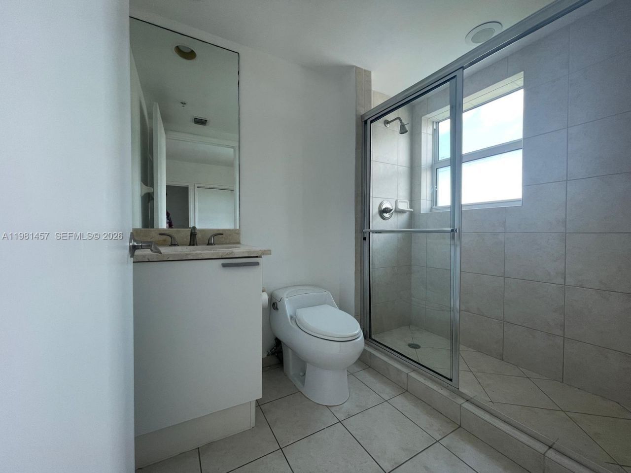 14951 Royal Oaks Ln , Unit 709, North Miami, FL 33181 Photo