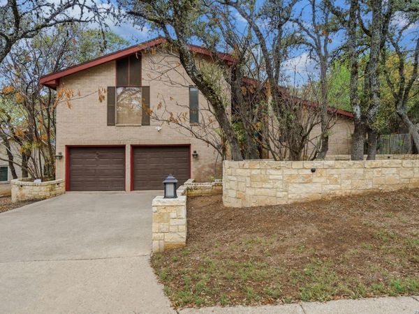 3511 Hunters Circle St, San Antonio, TX 78230