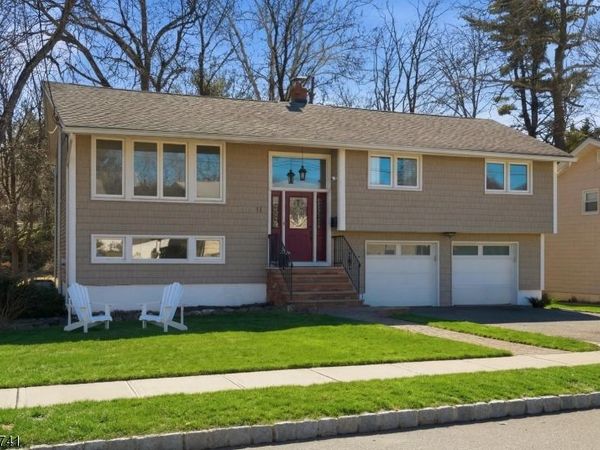 11 WILLOW TERRACE, Verona, NJ 07044