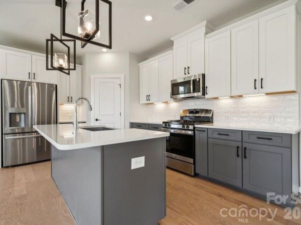 219 Goorawing Lane , Mooresville, NC 28115