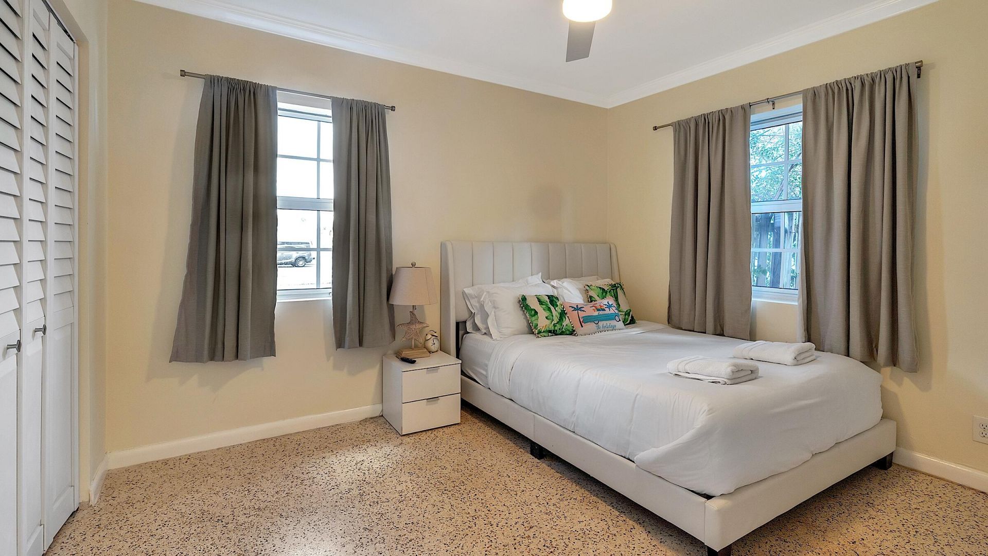 802 N J Street, Lake Worth Beach, FL 33460 Photo