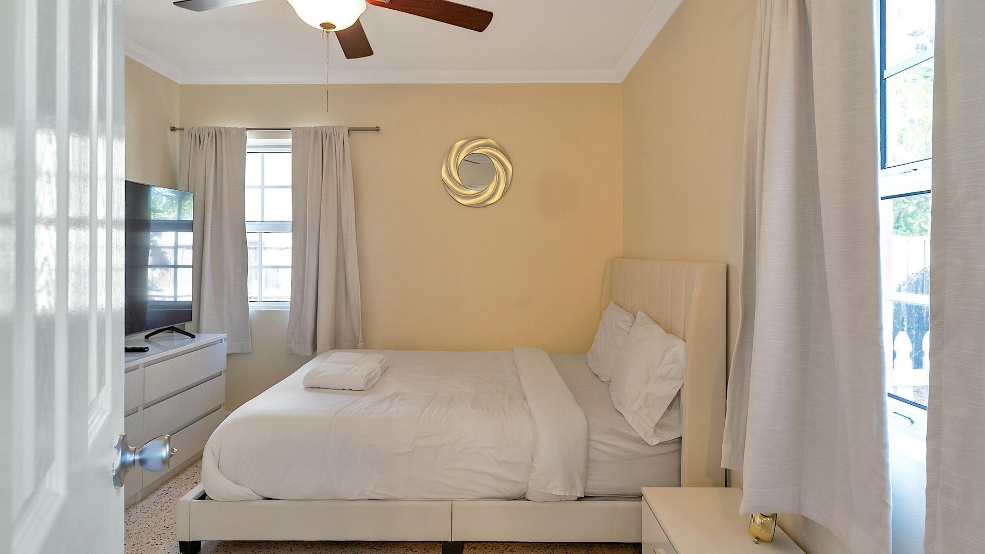 802 N J Street, Lake Worth Beach, FL 33460 Photo