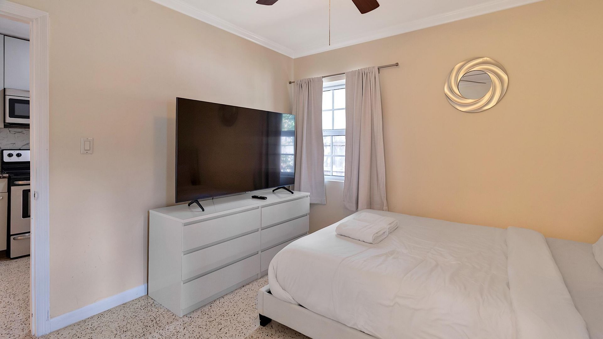 802 N J Street, Lake Worth Beach, FL 33460 Photo