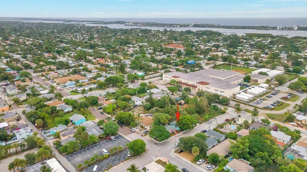 802 N J Street, Lake Worth Beach, FL 33460 Photo