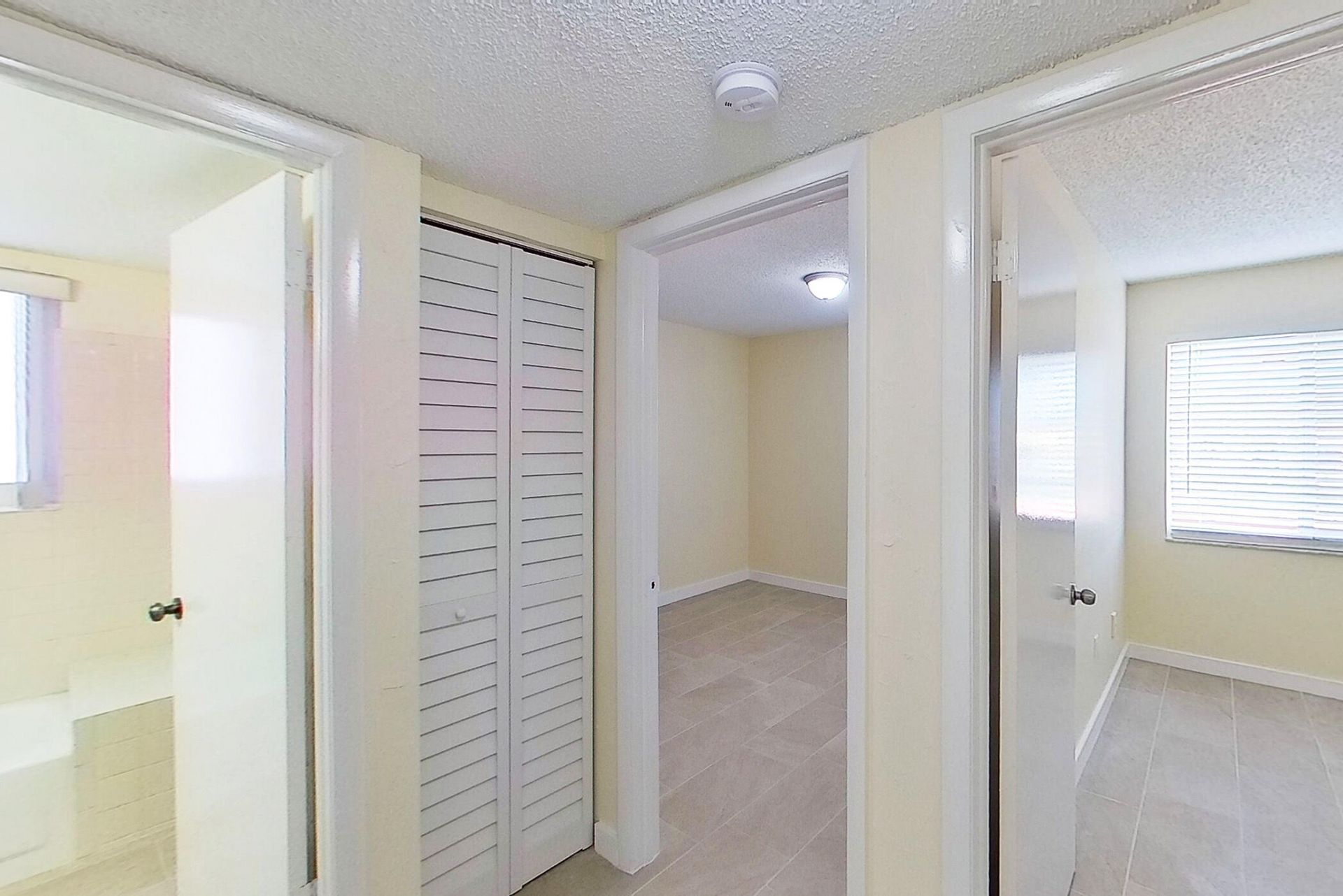 2020 NW 119th Street, Unit 1121, Miami, FL 33167 Photo