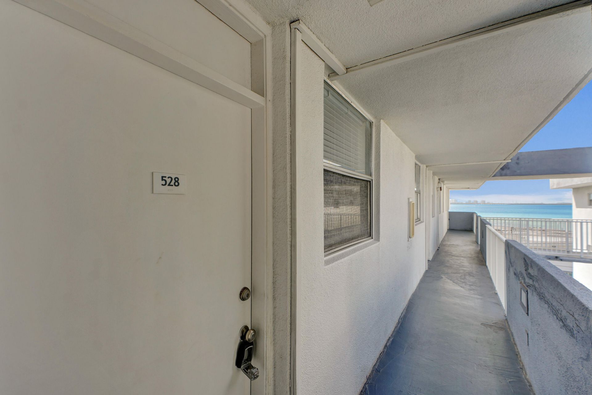 1801 S Treasure Drive, Unit 528, North Bay Village, FL 33141 Photo