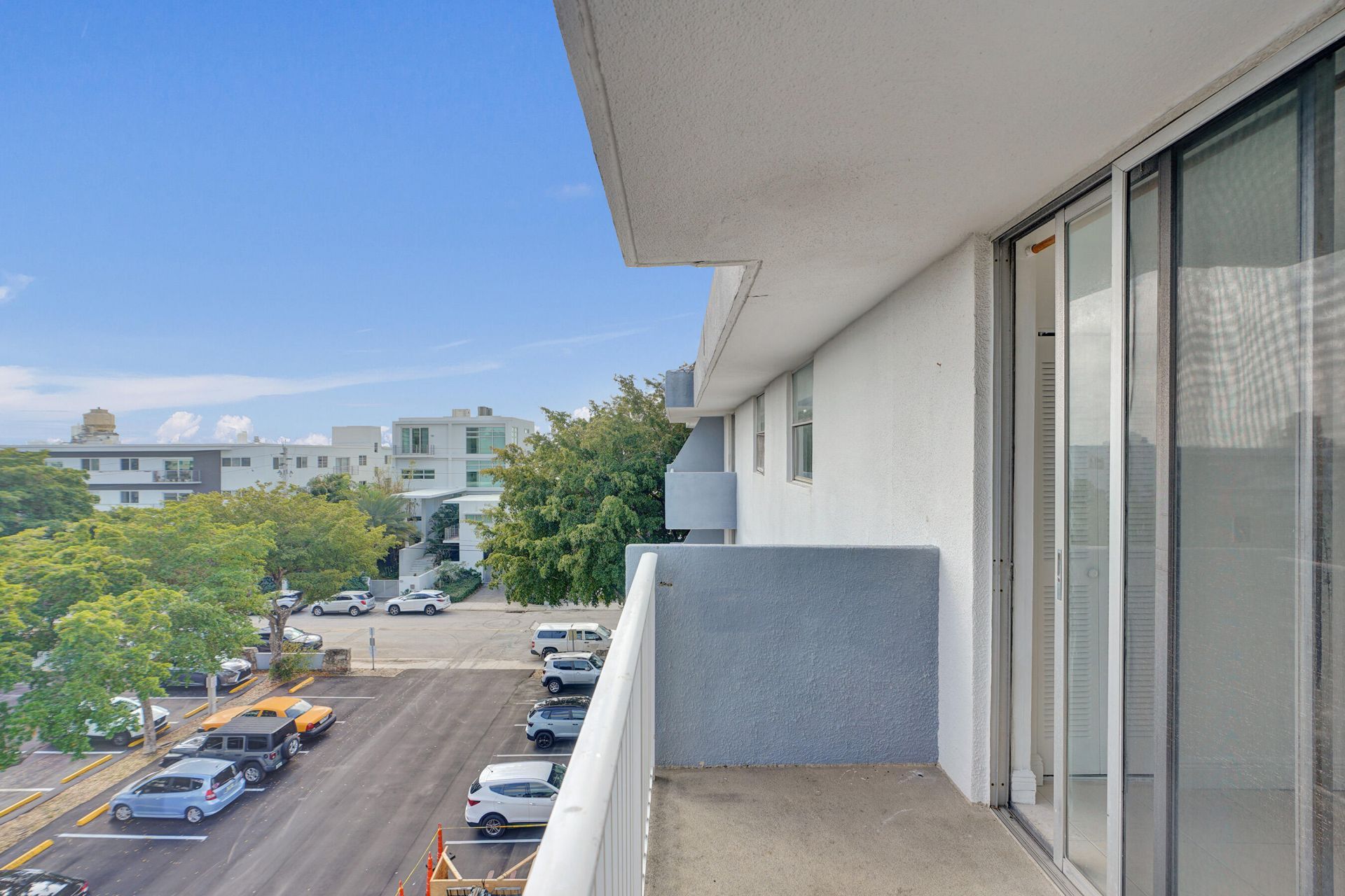 1801 S Treasure Drive, Unit 528, North Bay Village, FL 33141 Photo