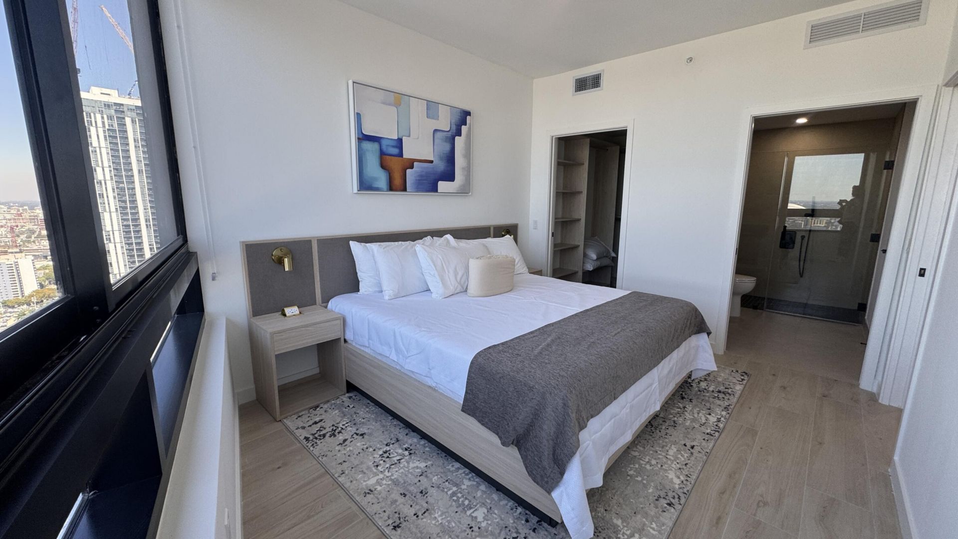 225 N Miami, Unit 3604, Miami, FL 33128 Photo