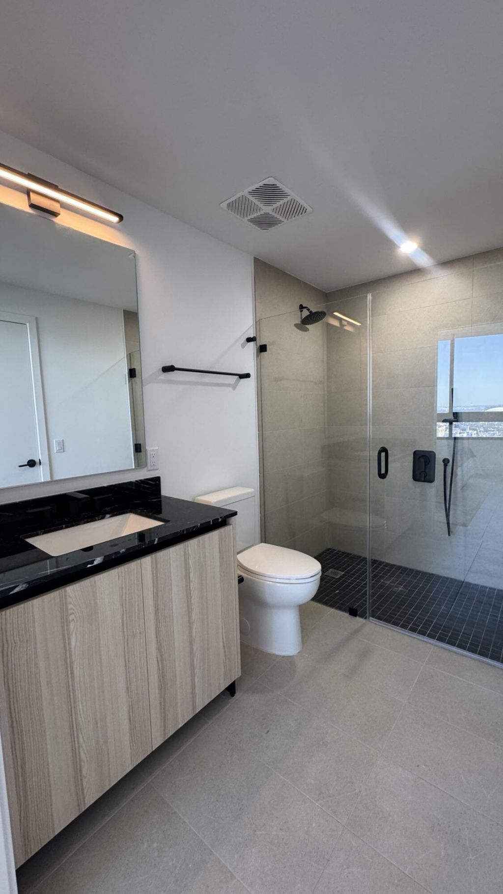 225 N Miami, Unit 3604, Miami, FL 33128 Photo