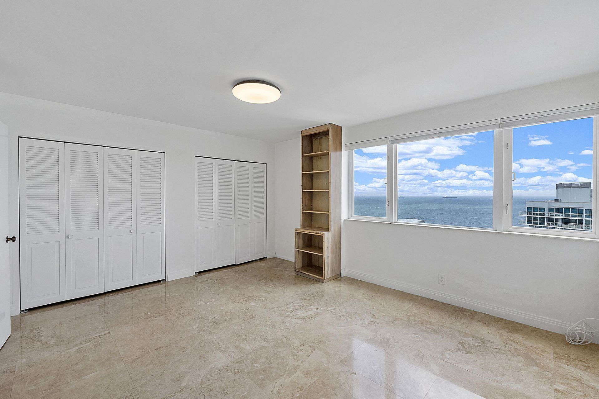 3000 Holiday Drive, Unit 1801, Fort Lauderdale, FL 33316 Photo
