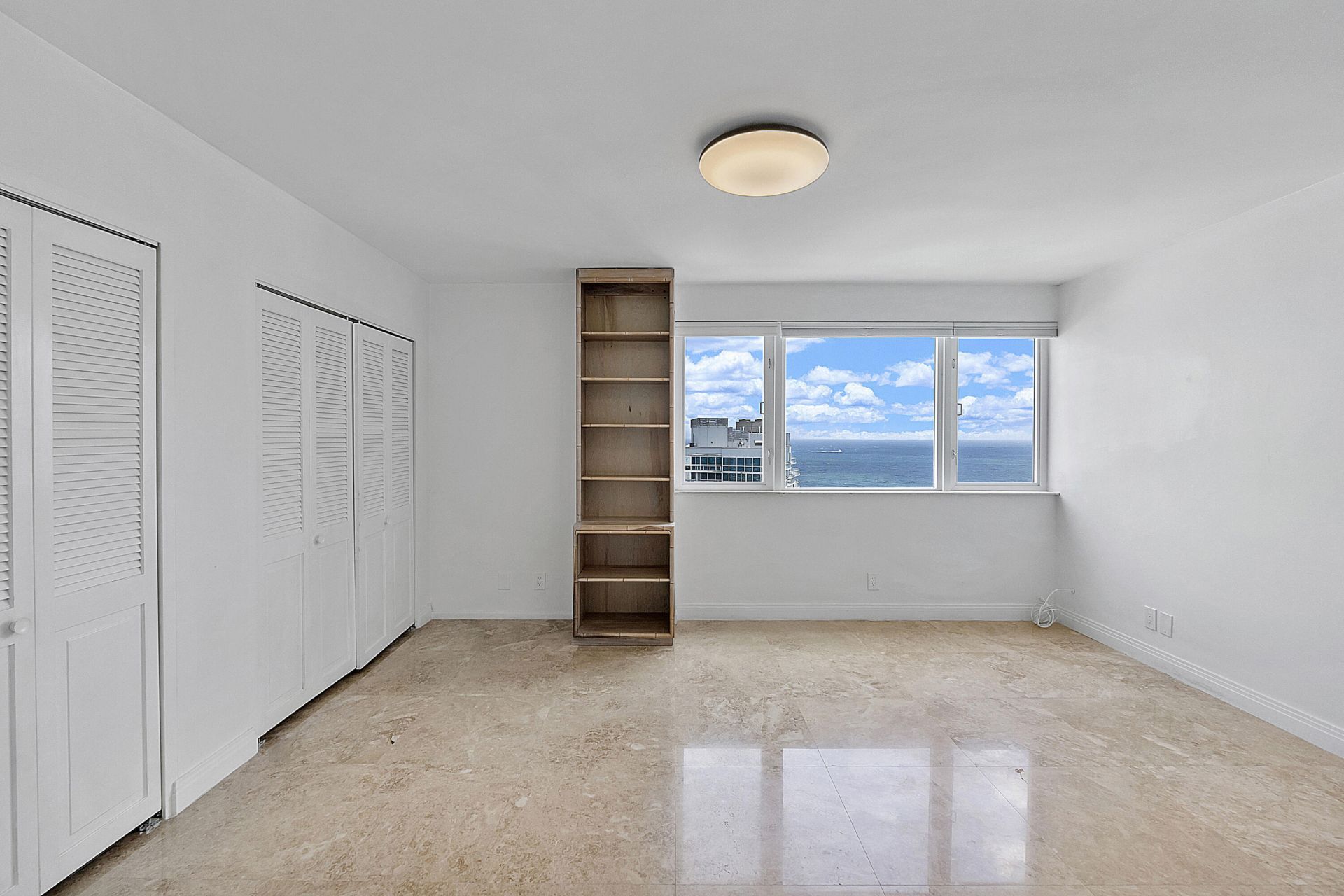3000 Holiday Drive, Unit 1801, Fort Lauderdale, FL 33316 Photo