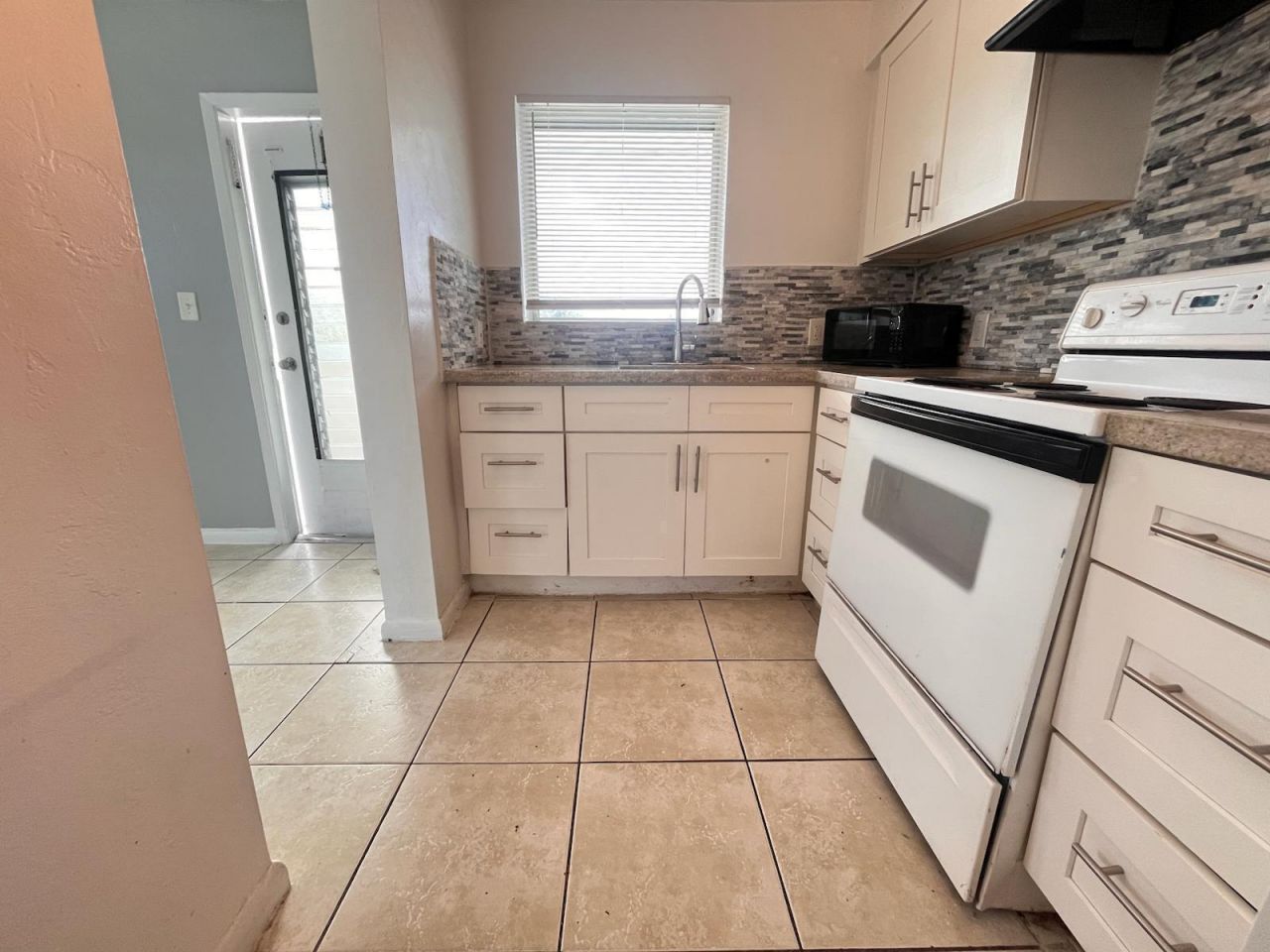 1251 W River Drive, Unit 1, Margate, FL 33063 Photo
