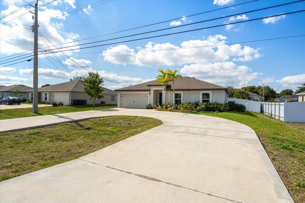3634 SW Port St Lucie Boulevard, Port Saint Lucie, FL 34953 Photo