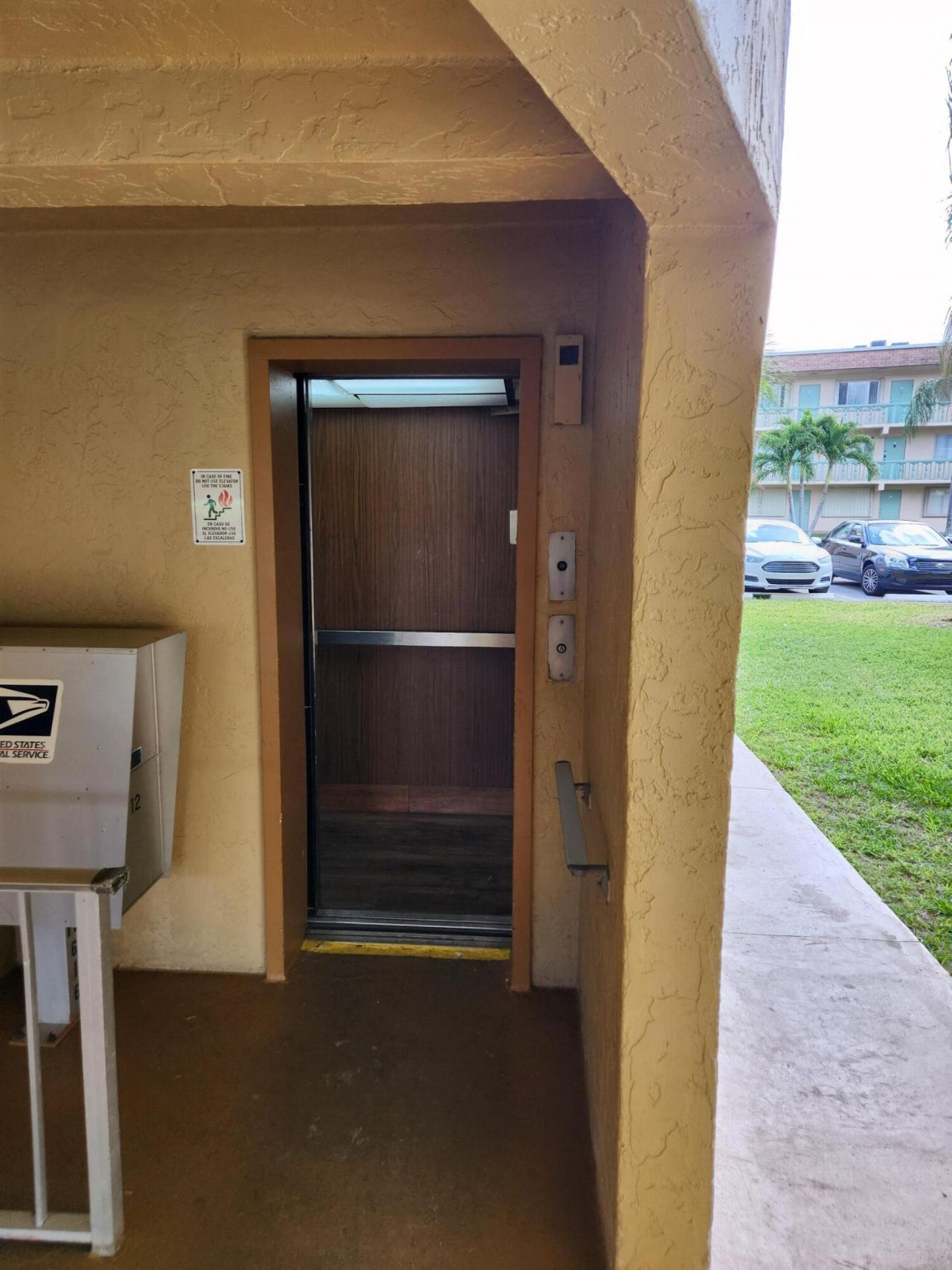 600 Village Green, Unit 108, Palm Springs, FL 33461 Photo
