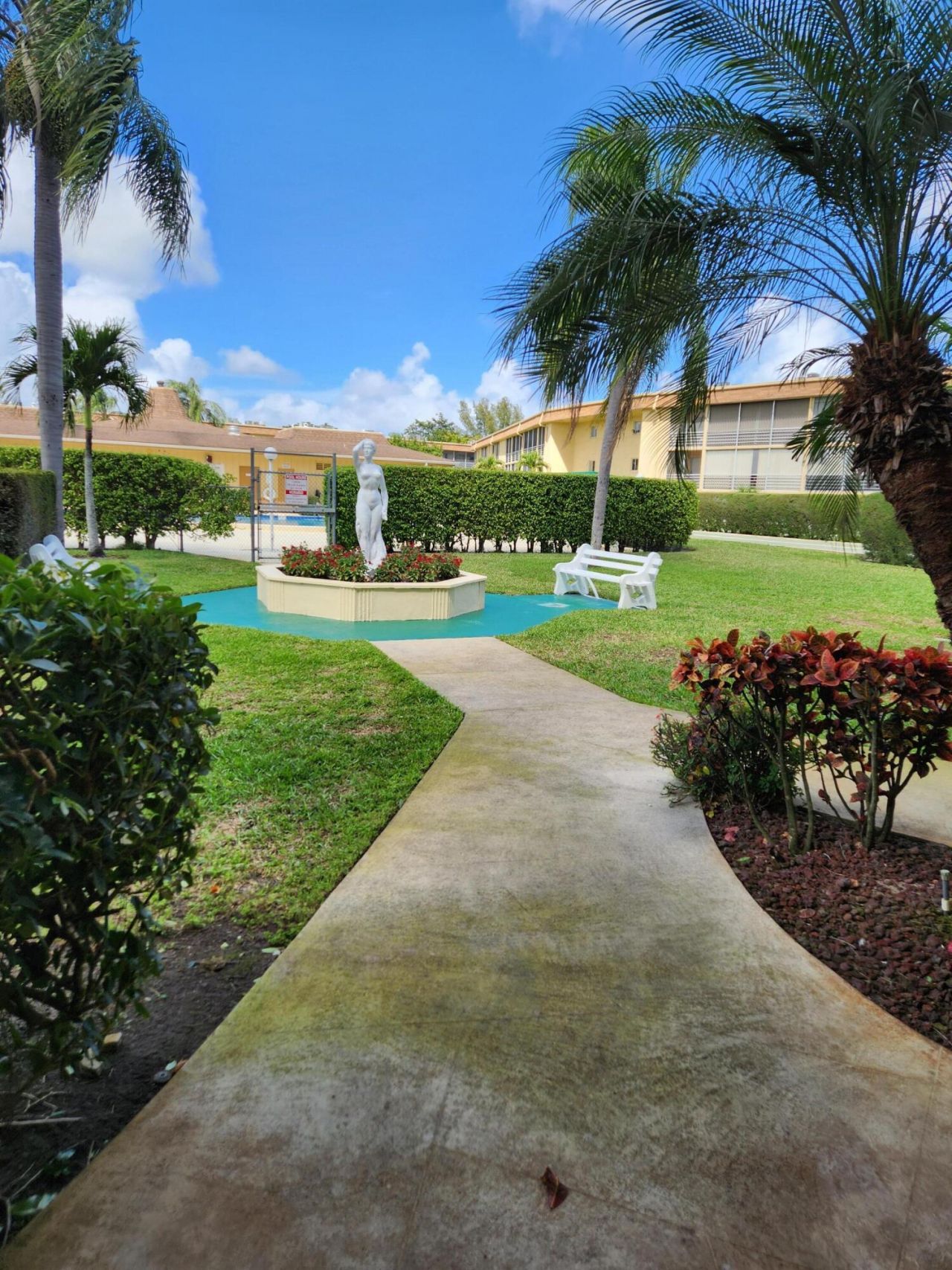 600 Village Green, Unit 108, Palm Springs, FL 33461 Photo