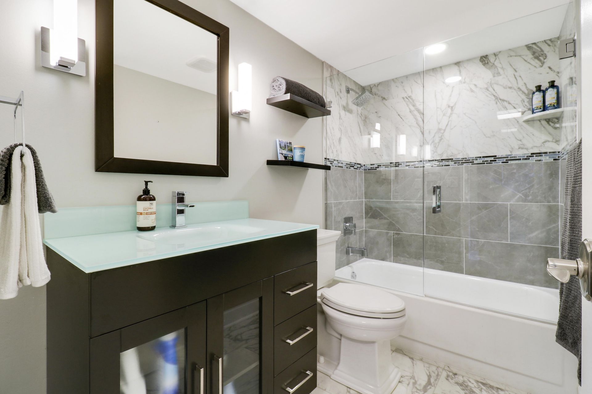 204 Old Meadow Way, Palm Beach Gardens, FL 33418 Photo