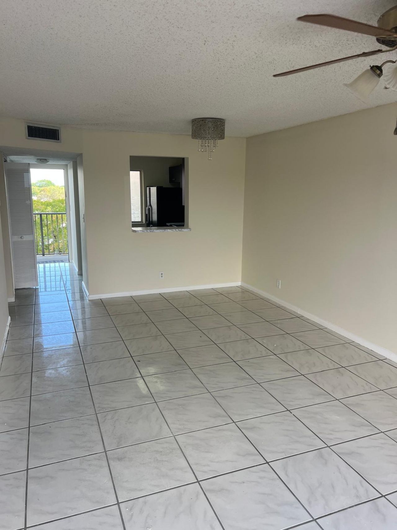 8600 N Sherman Circle, Unit 502, Miramar, FL 33025 Photo