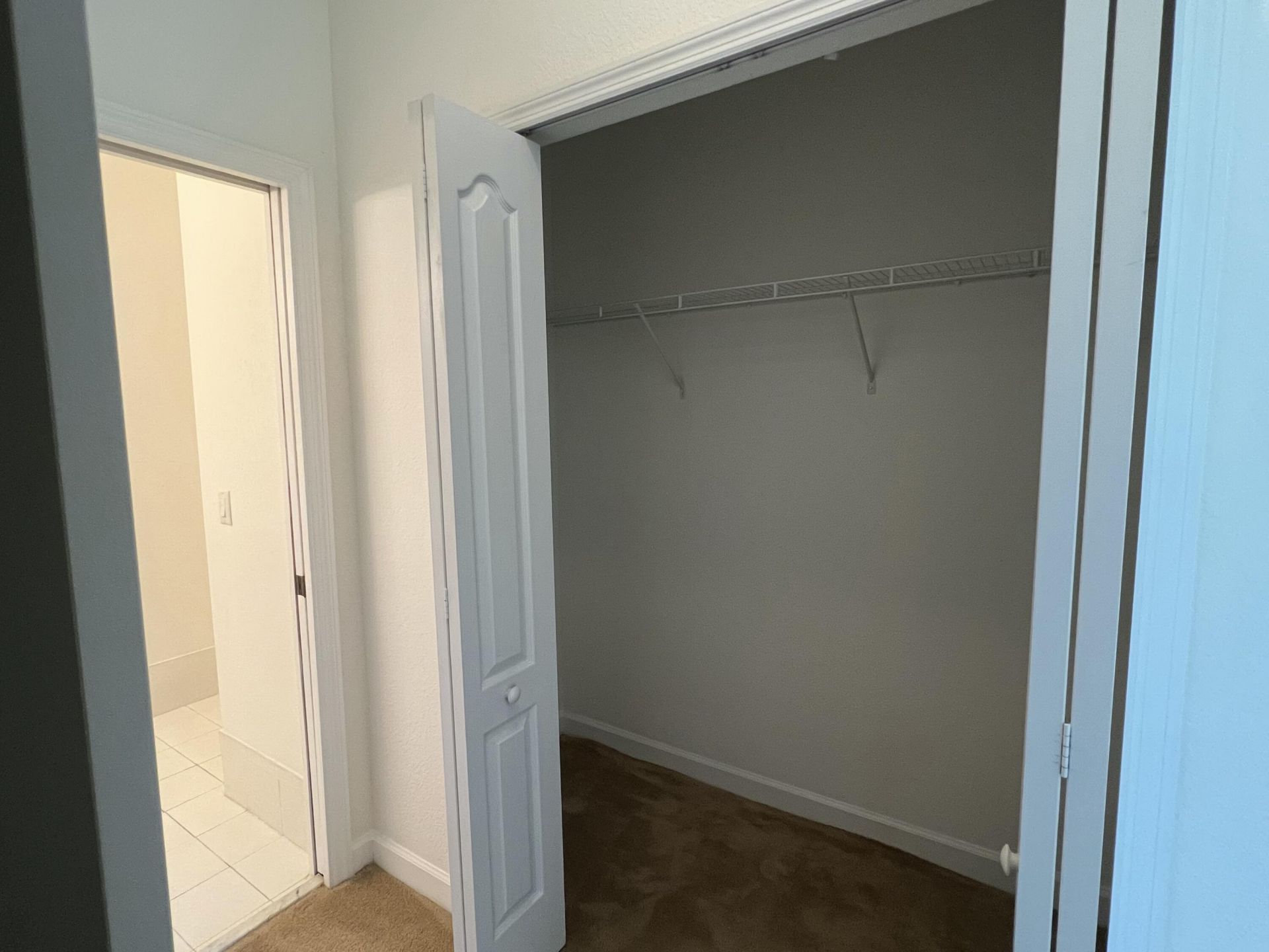 150 Jacaranda Country Club Drive, Unit 102, Plantation, FL 33324 Photo