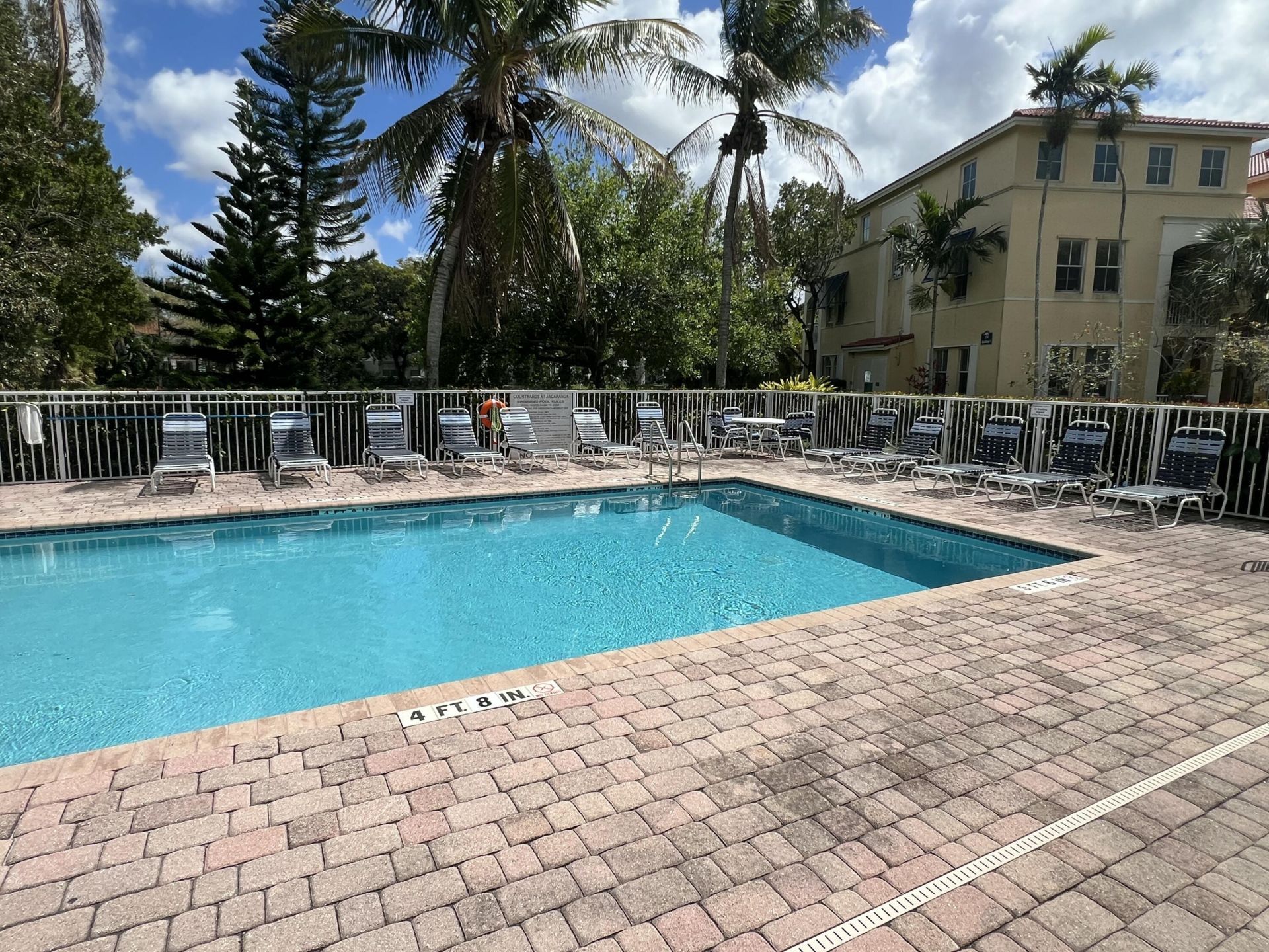 150 Jacaranda Country Club Drive, Unit 102, Plantation, FL 33324 Photo