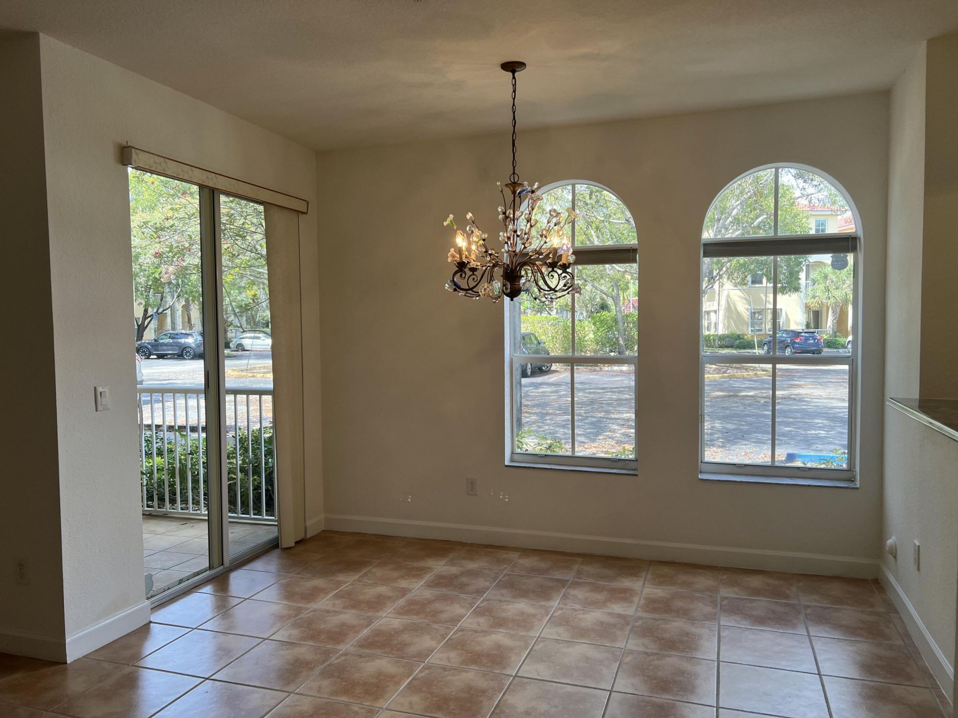 150 Jacaranda Country Club Drive, Unit 102, Plantation, FL 33324 Photo