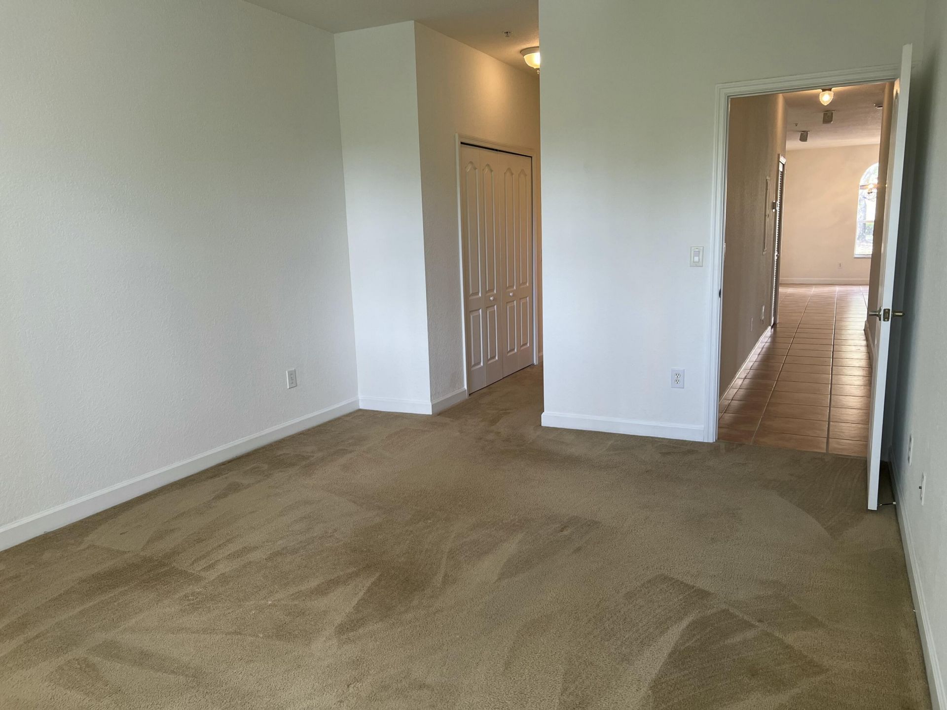 150 Jacaranda Country Club Drive, Unit 102, Plantation, FL 33324 Photo