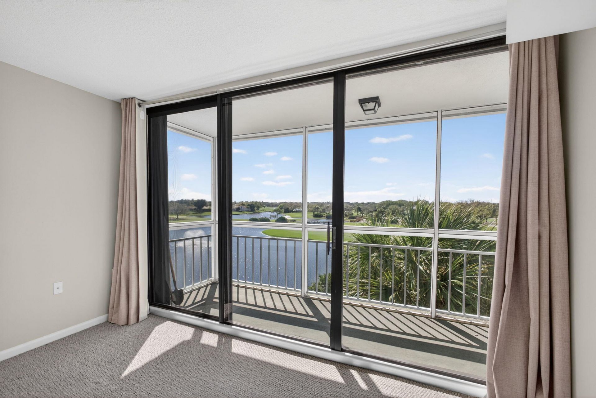 2421 Village Boulevard, Unit 401, West Palm Beach, FL 33409 Photo