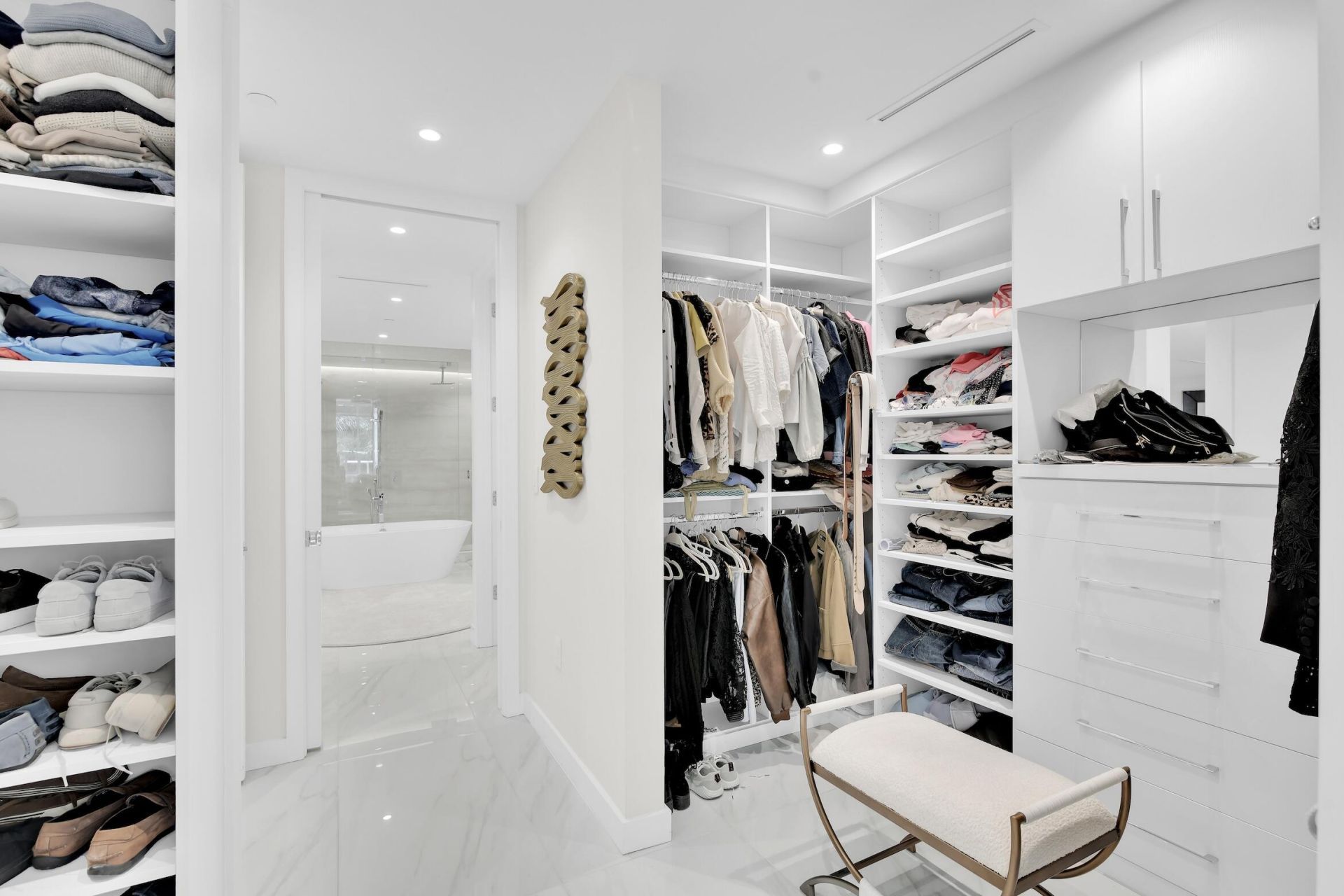 220 SE Mizner Boulevard, Unit 308, Boca Raton, FL 33432 Photo