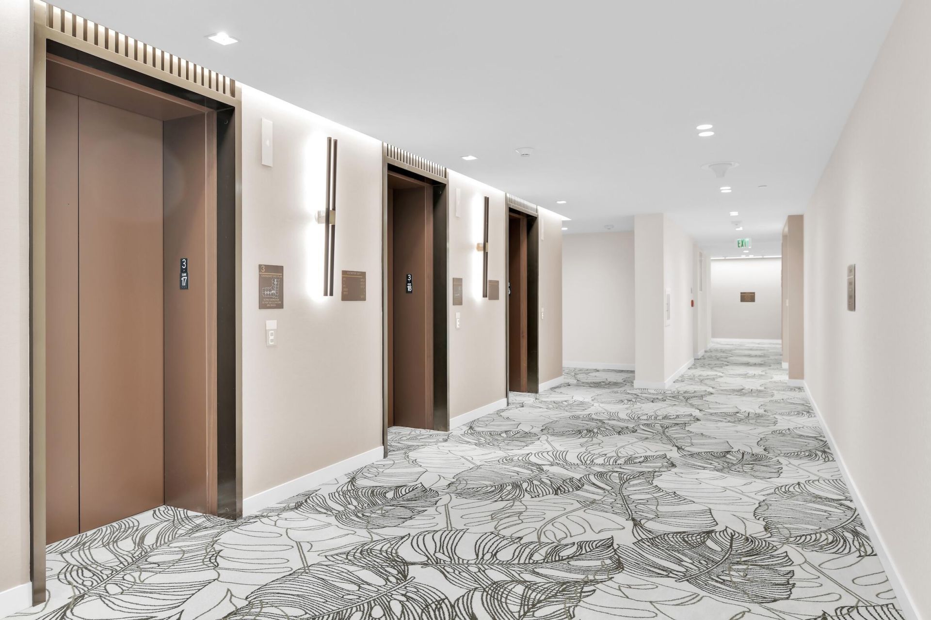 220 SE Mizner Boulevard, Unit 308, Boca Raton, FL 33432 Photo