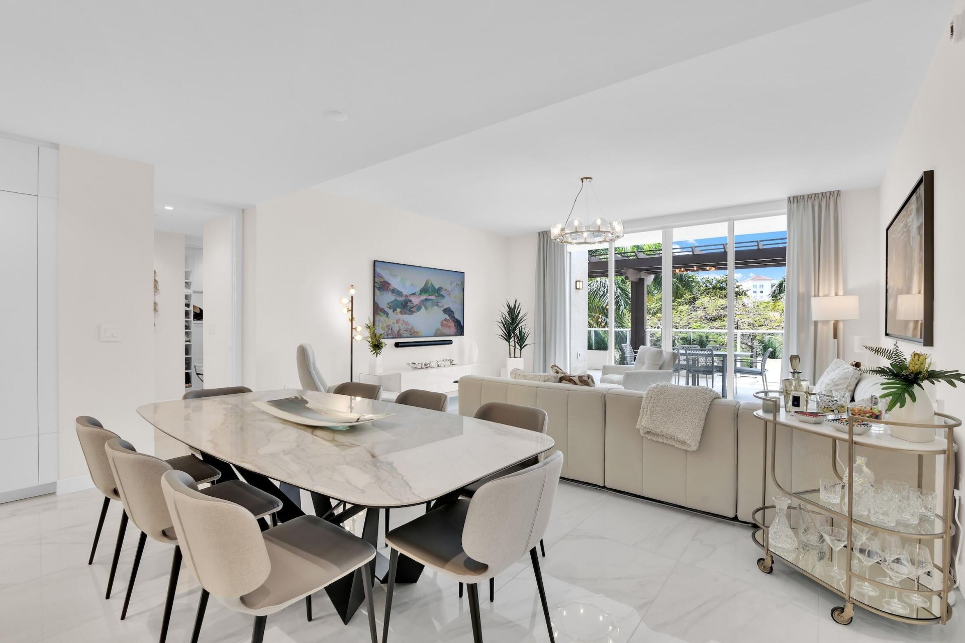 220 SE Mizner Boulevard, Unit 308, Boca Raton, FL 33432 Photo