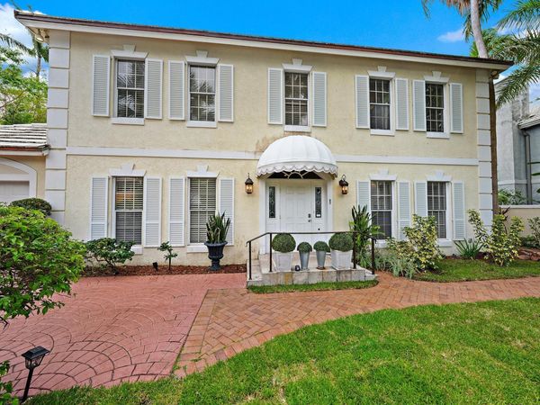 230 Park Avenue, Palm Beach, FL 33480