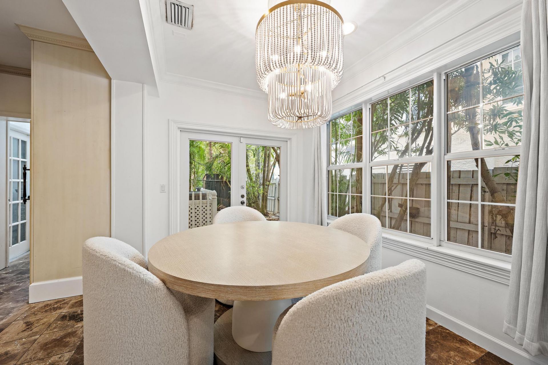 230 Park Avenue, Palm Beach, FL 33480 Photo