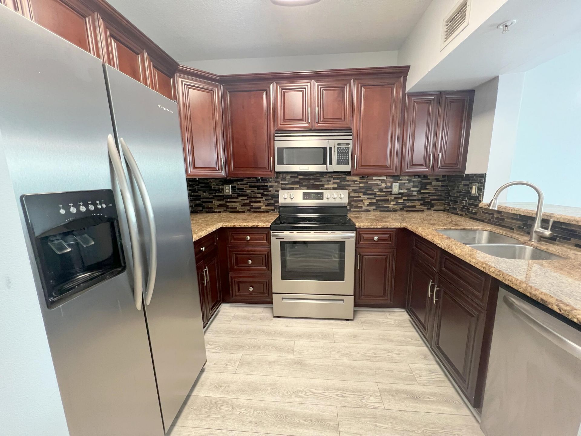 3020 NE 32nd Avenue, Unit 608, Fort Lauderdale, FL 33308 Photo