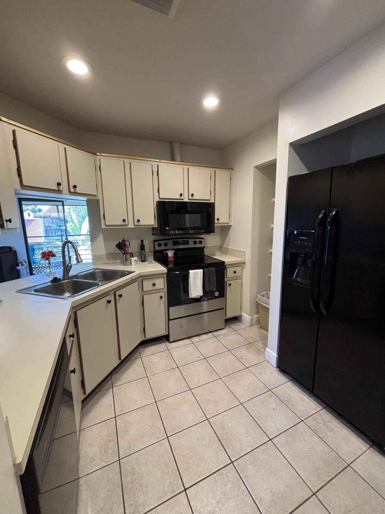 3 Vía De Casas Sur, Unit 204, Boynton Beach, FL 33426 Photo