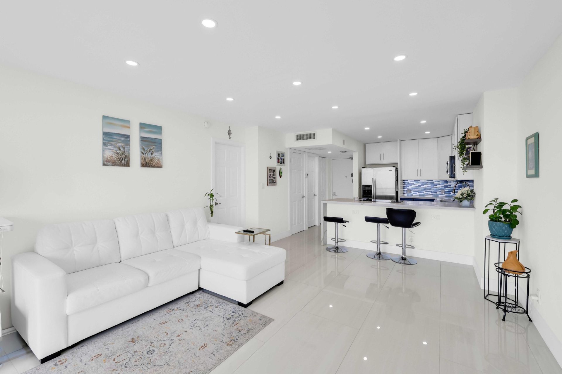 20335 W Country Club Drive, Unit 2107, Aventura, FL 33180 Photo