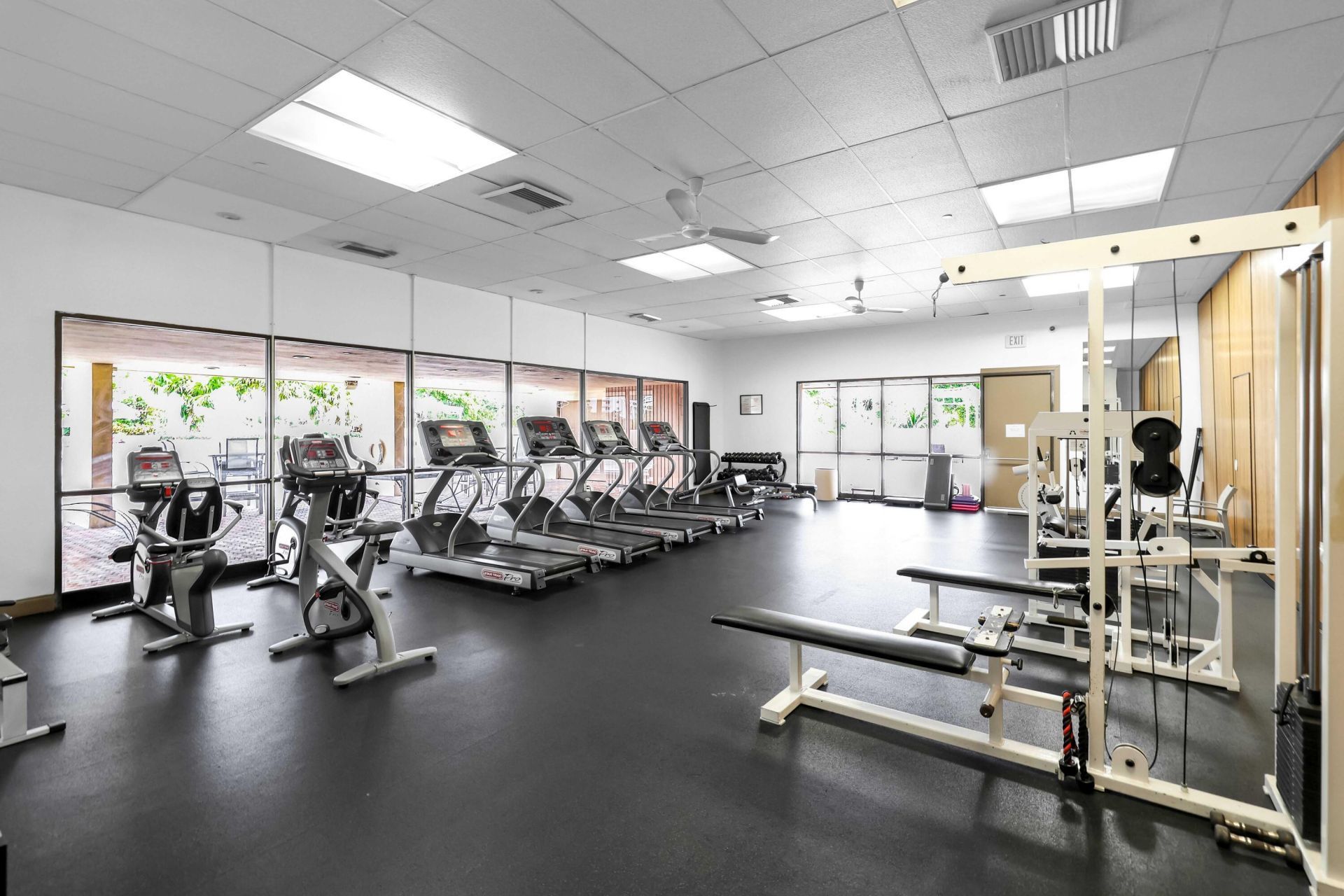 20335 W Country Club Drive, Unit 2107, Aventura, FL 33180 Photo