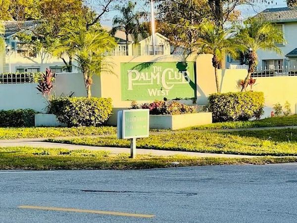 3606 Alder Drive, Unit D2, West Palm Beach, FL 33417