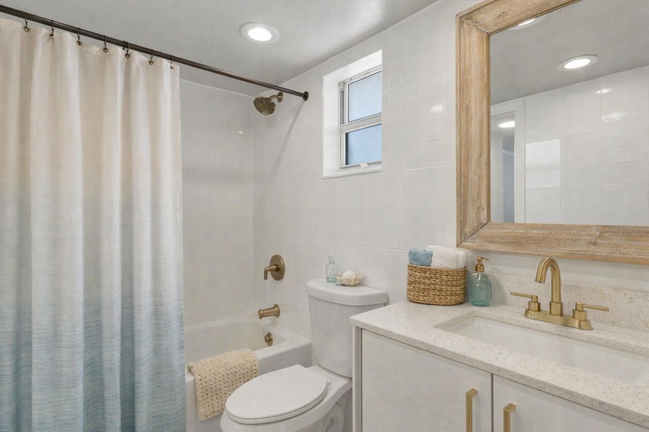 1893 S Ocean Drive, Unit 503, Hallandale Beach, FL 33009 Photo