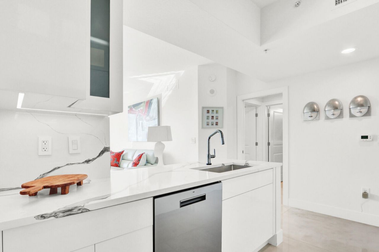 450 N Federal Highway, Unit 902, Boynton Beach, FL 33435 Photo